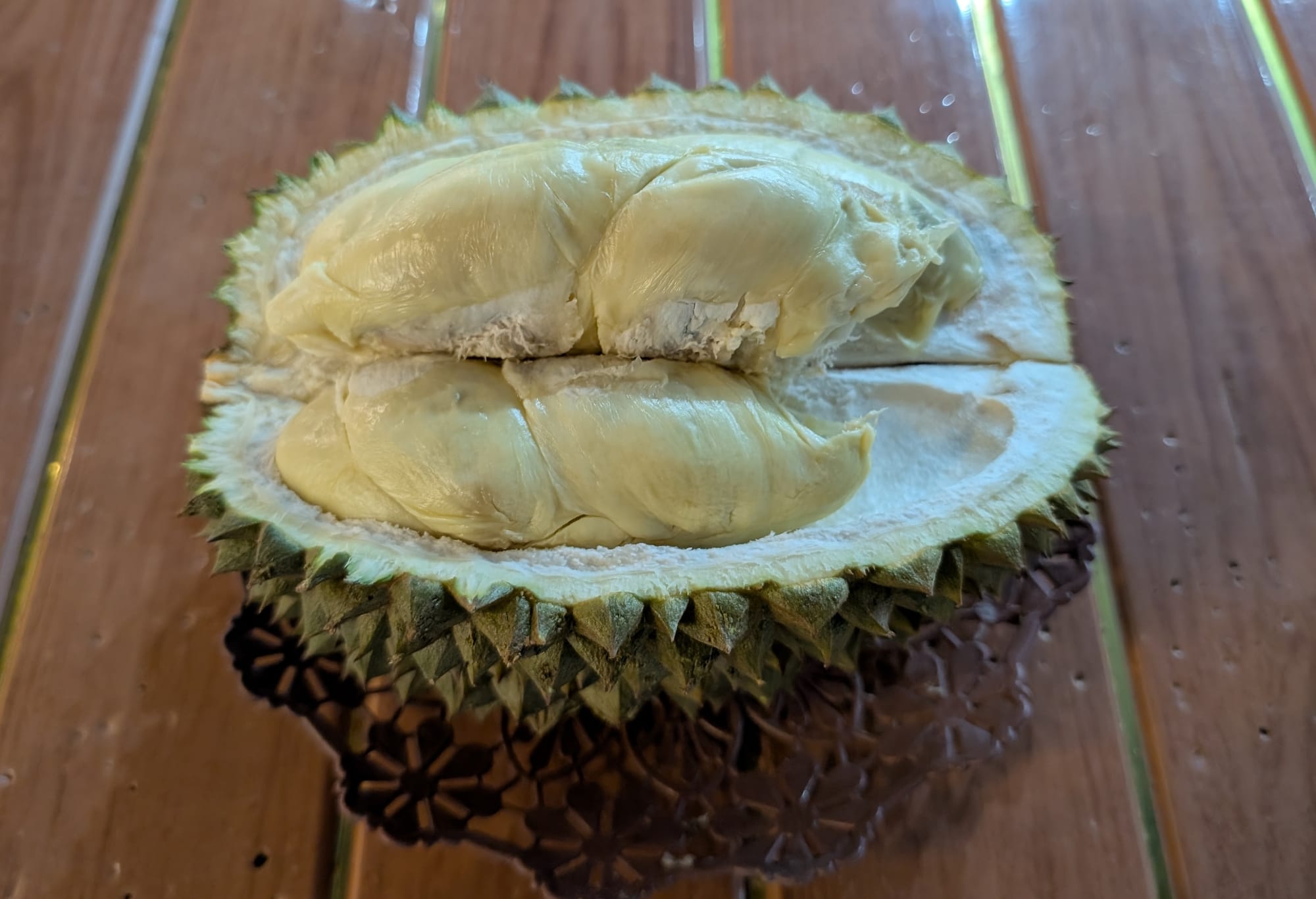 バリ産ローカルドリアンを味わう@バリ島